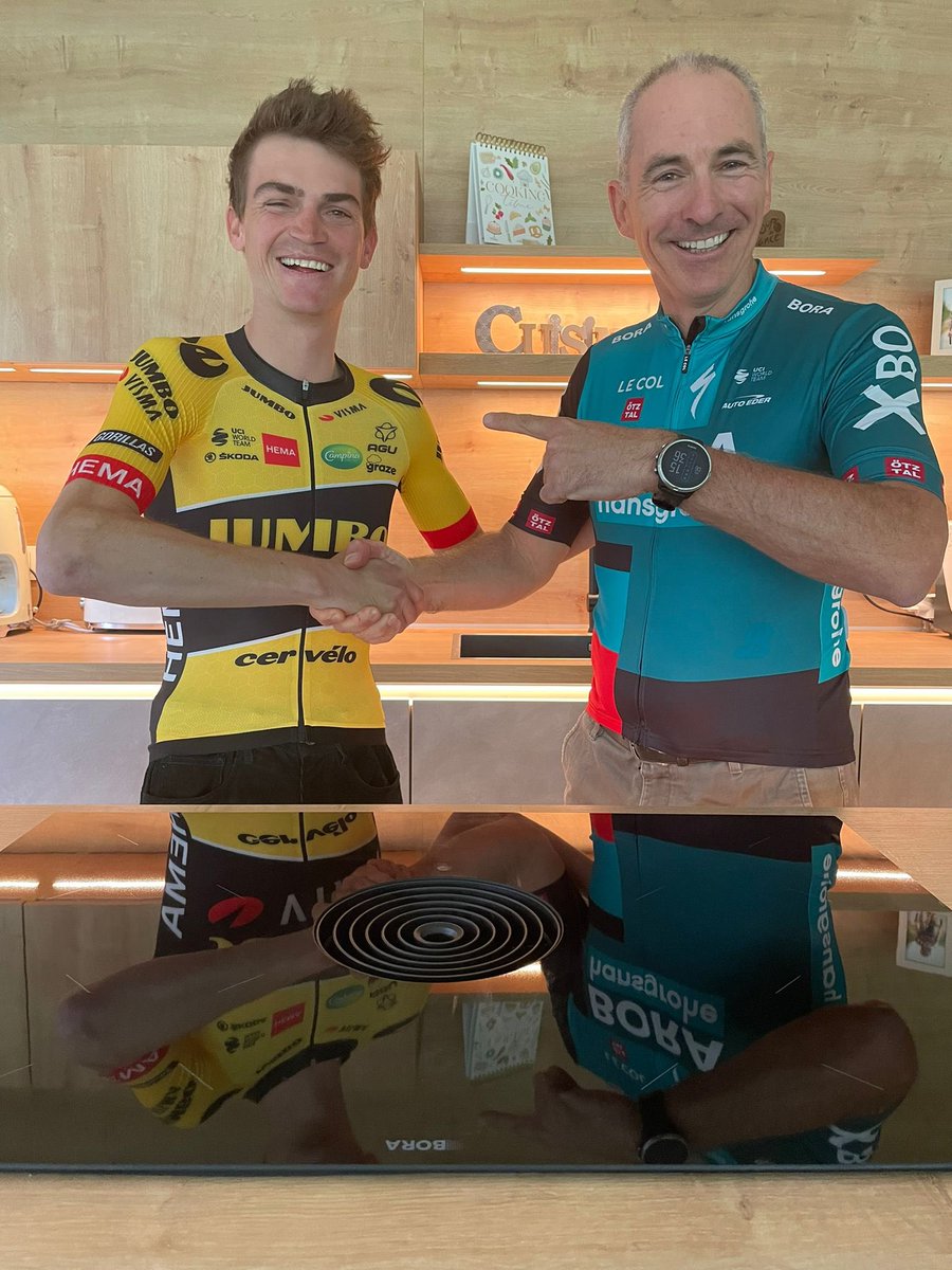 BOTA-hansglohe tweet media