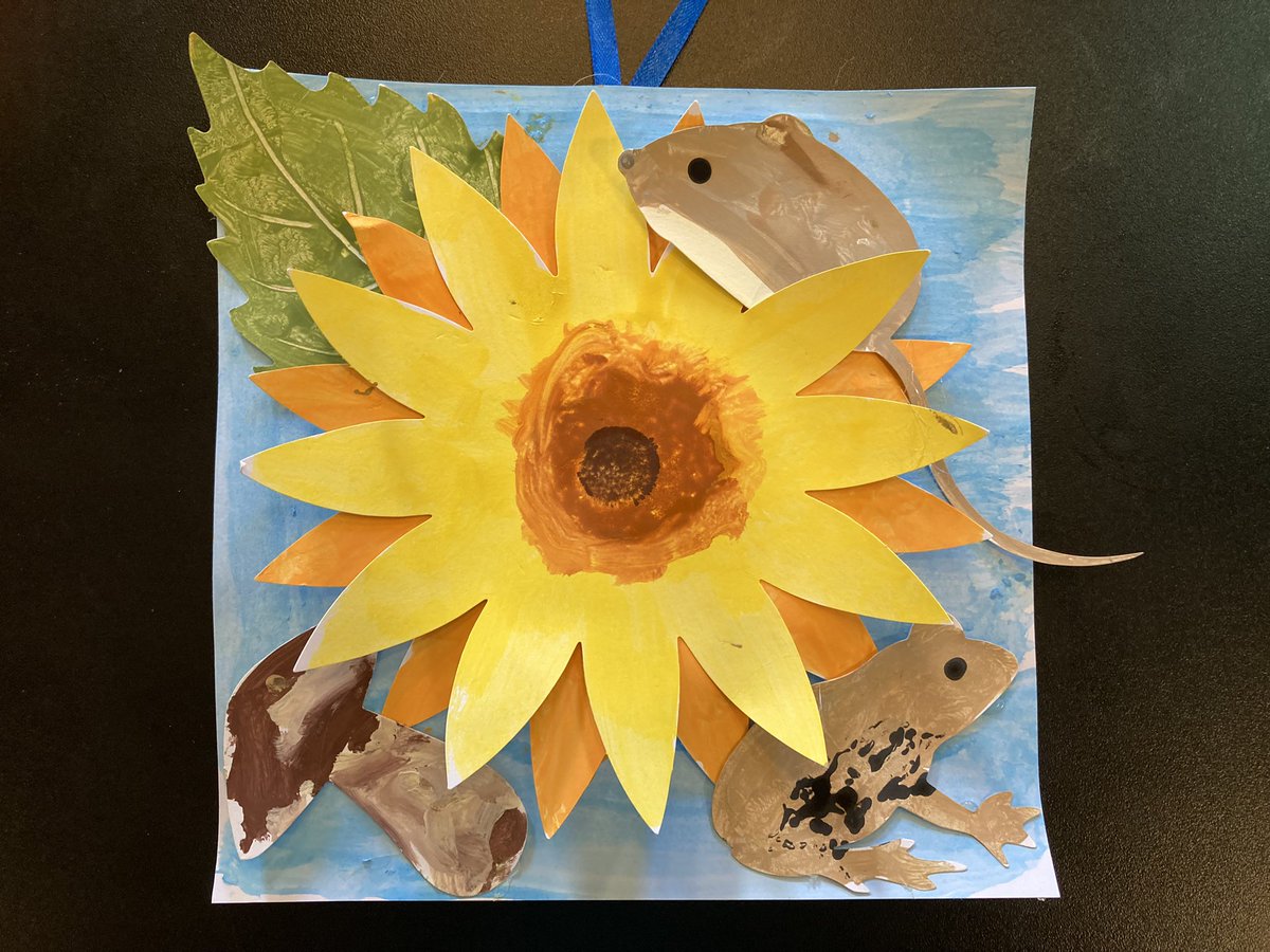 west_mojo's tweet photo. A lovely morning at @tyllandaffcare #pontcanna creating individual #sunflowers Artists painted their backgrounds, selected reference images, and decided their own layout design π€©π»π¨
@Artsincarehomes @creativemojo
#newskills #artsforall #PromotingIndependence https://t.co/khTGtGSfJR
