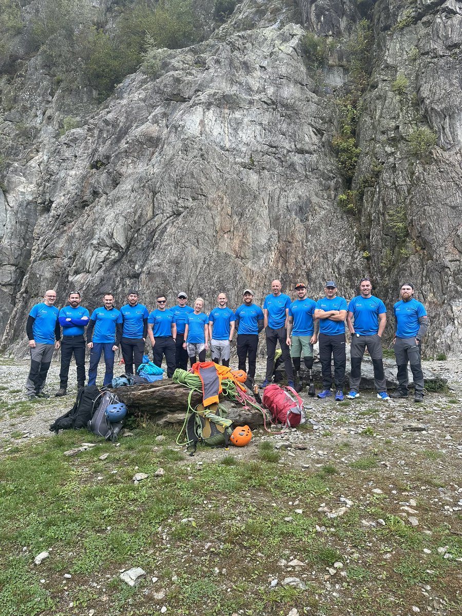 bymartinhewitt's tweet image. Day 1 on our @AdaptGrandSlam #alschallenge today is all about rock and rope. Here we go.