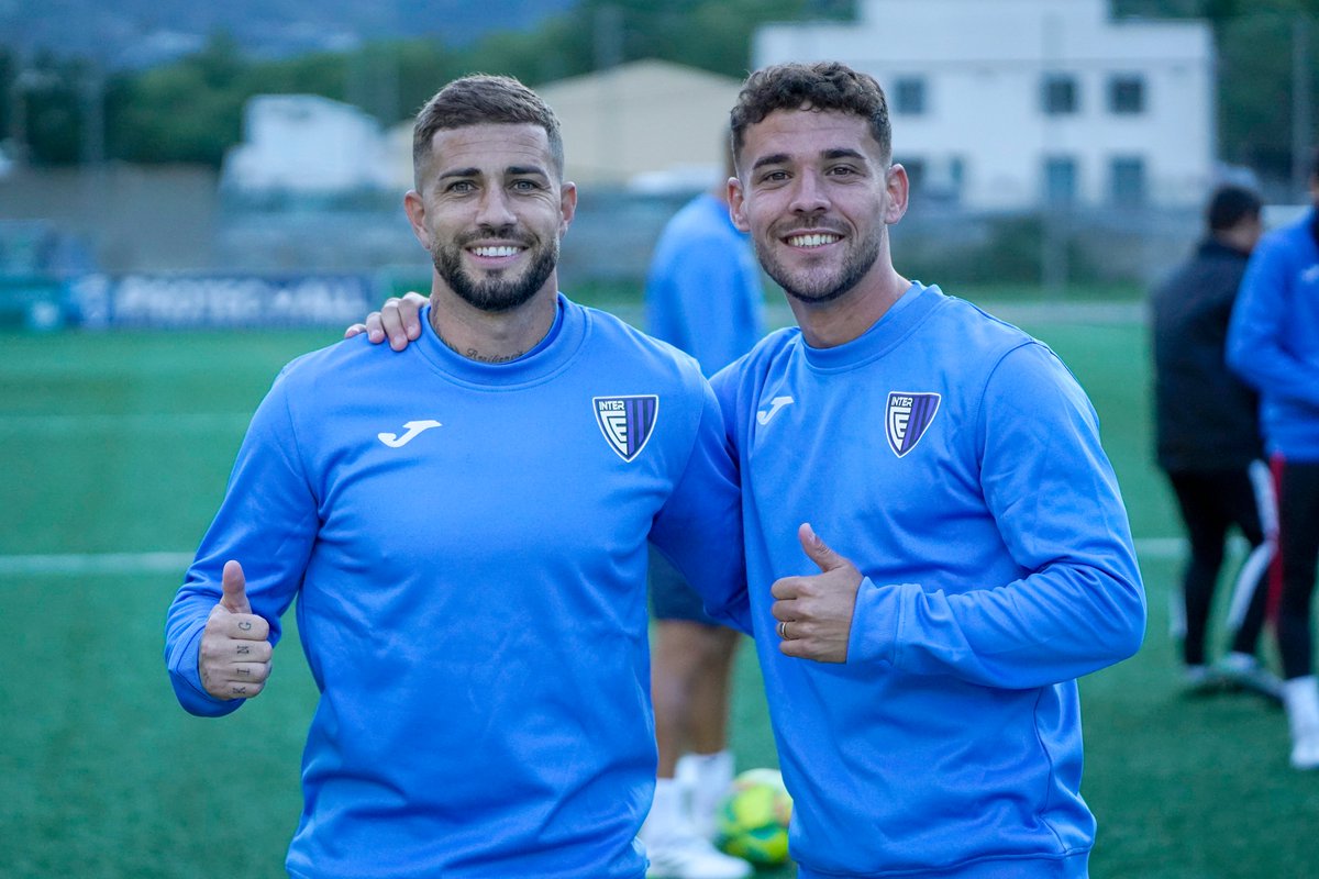 👍🏻 <a href="/AridaiCabrera7/">Aridai Cabrera</a>
👍🏻 <a href="/11Adlt/">Angel De La Torre</a> 

#seremmés💙🖤