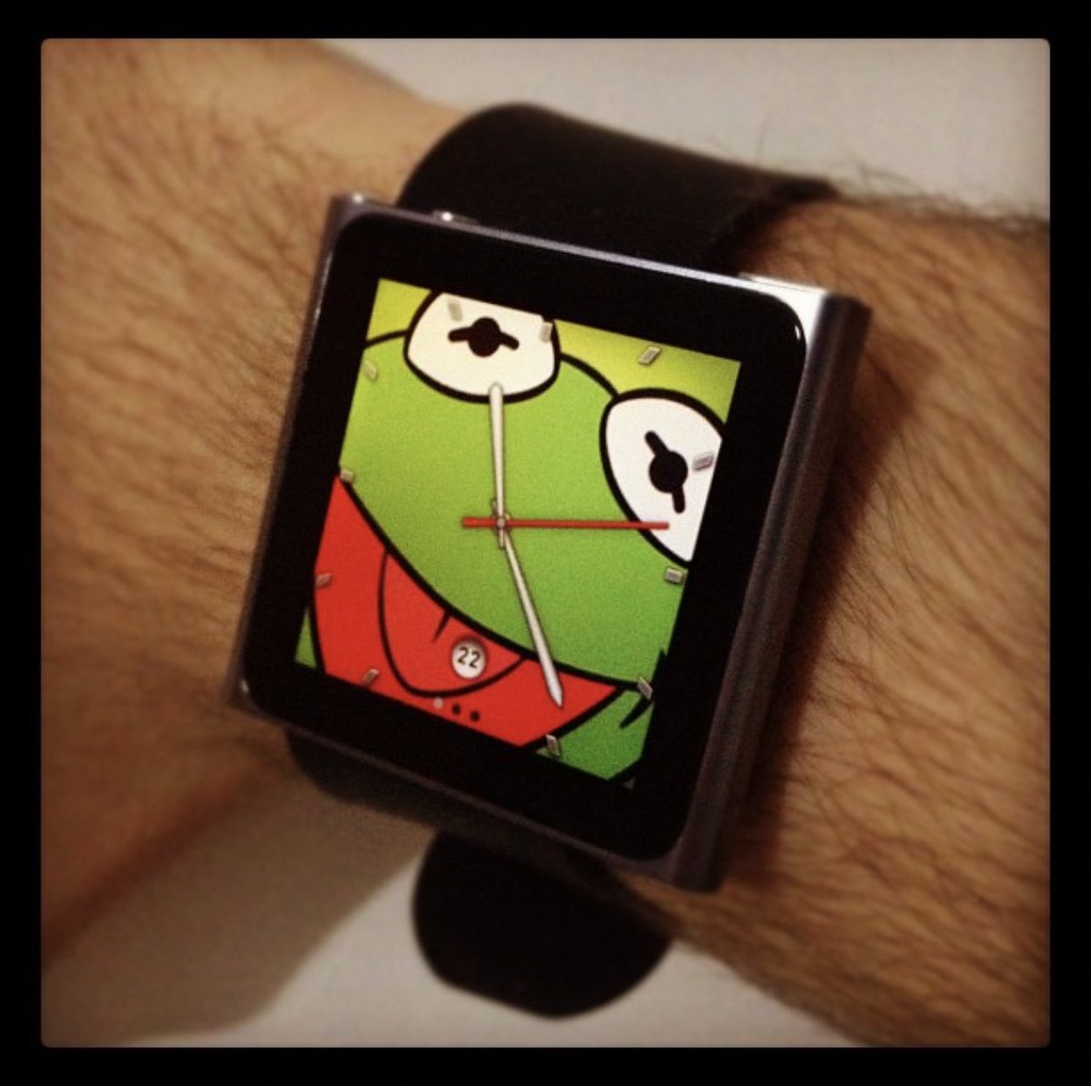 Vediamo chi si ricorda di questo, il primissimo Apple Watch … 😂 no non parlo del serie 0/1