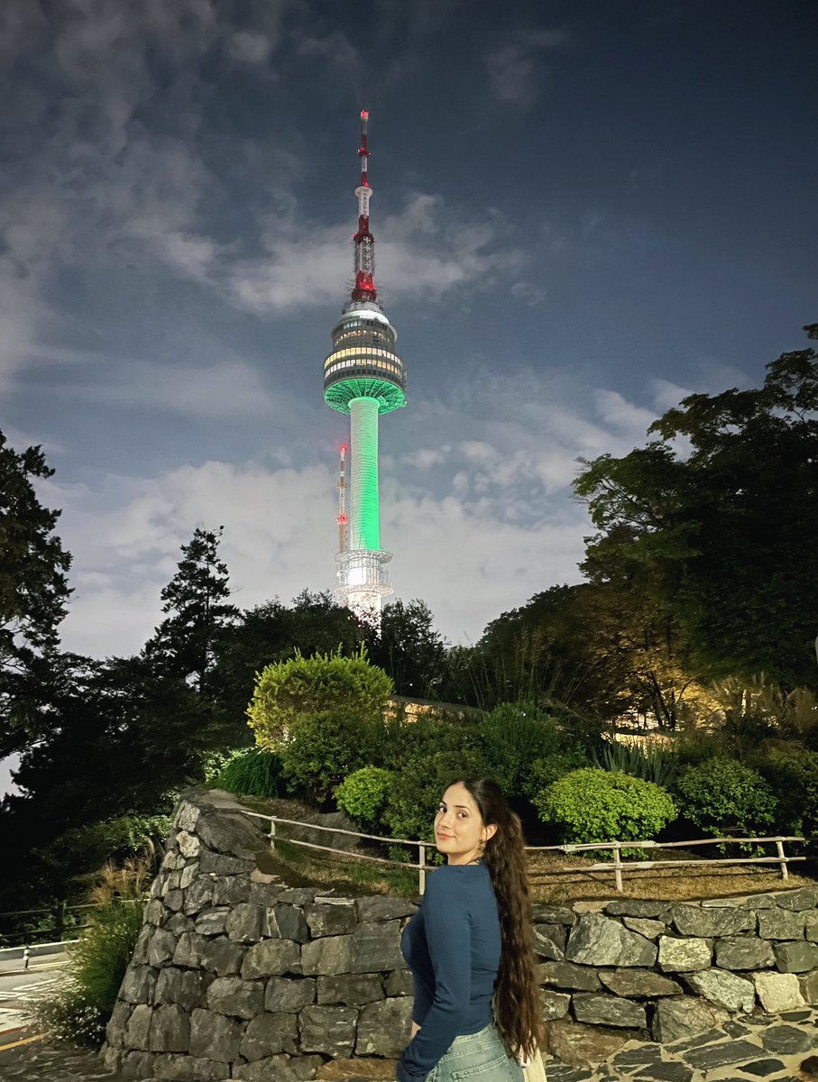 kaisualty's tweet photo. i’ve been inactive for almost 3 years, life has been difficult

my mental health was in a very bad condition and it affected my physical health in a very bad way 

and this life-changing trip to south korea with my best friend it’s part of me trying to recover from everything https://t.co/wLhHOE6RLn