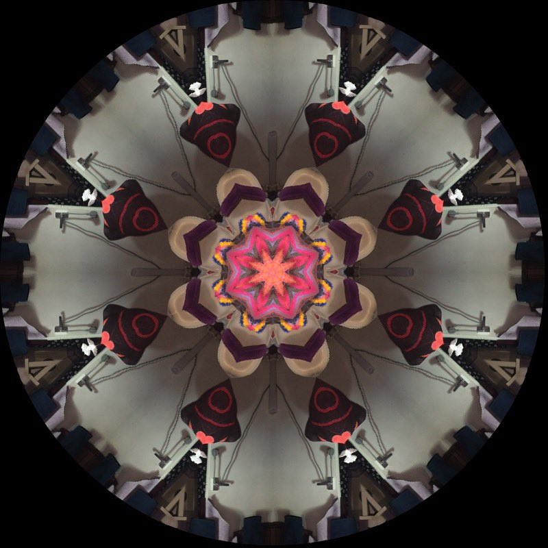 gennepher's tweet photo. #KaleidoSaturday
#laboscope
#FirstThingISawWhenIWokeUp https://t.co/n7U8Rd35N7