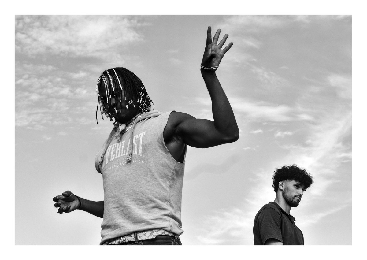 Un_Bon_Mot's tweet photo. 📸 SG* à Guénange, septembre 2023.
#Photo #Photographie #PhotographieHumaniste #PhotoDeRue #Photography #CandidPhotography #StreetPhoto #StreetPhotography #BlackAndWhitePhotography #BlackAndWhite #Dance #StreetLife #Breakdance #BBoy #BGirl #RawDogs #Studio511 #DarkXCrew #Guénange https://t.co/1p9cgz7pe7