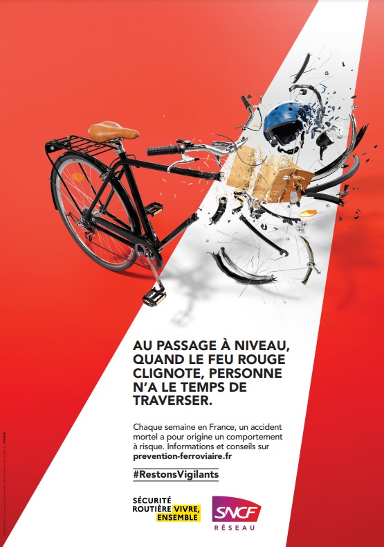 OJUBAN's tweet photo. Enfin, merci aux collègues @SNCFReseau mobilisés pour la prévention des sportifs et spectateurs aux passages à niveau, et @groupekeolis pour leur contribution aux déplacements des étudiants à @VilleLaBaule. 
Une belle illustration de la force et de la solidarité du @GroupeSNCF ! https://t.co/zm2dhE2aQm