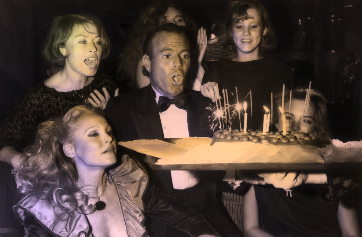 SuperFrameVdj's tweet image. Por alusiones, ¡estamos todos invitados a la fiesta de cumpleaños del octogenario!