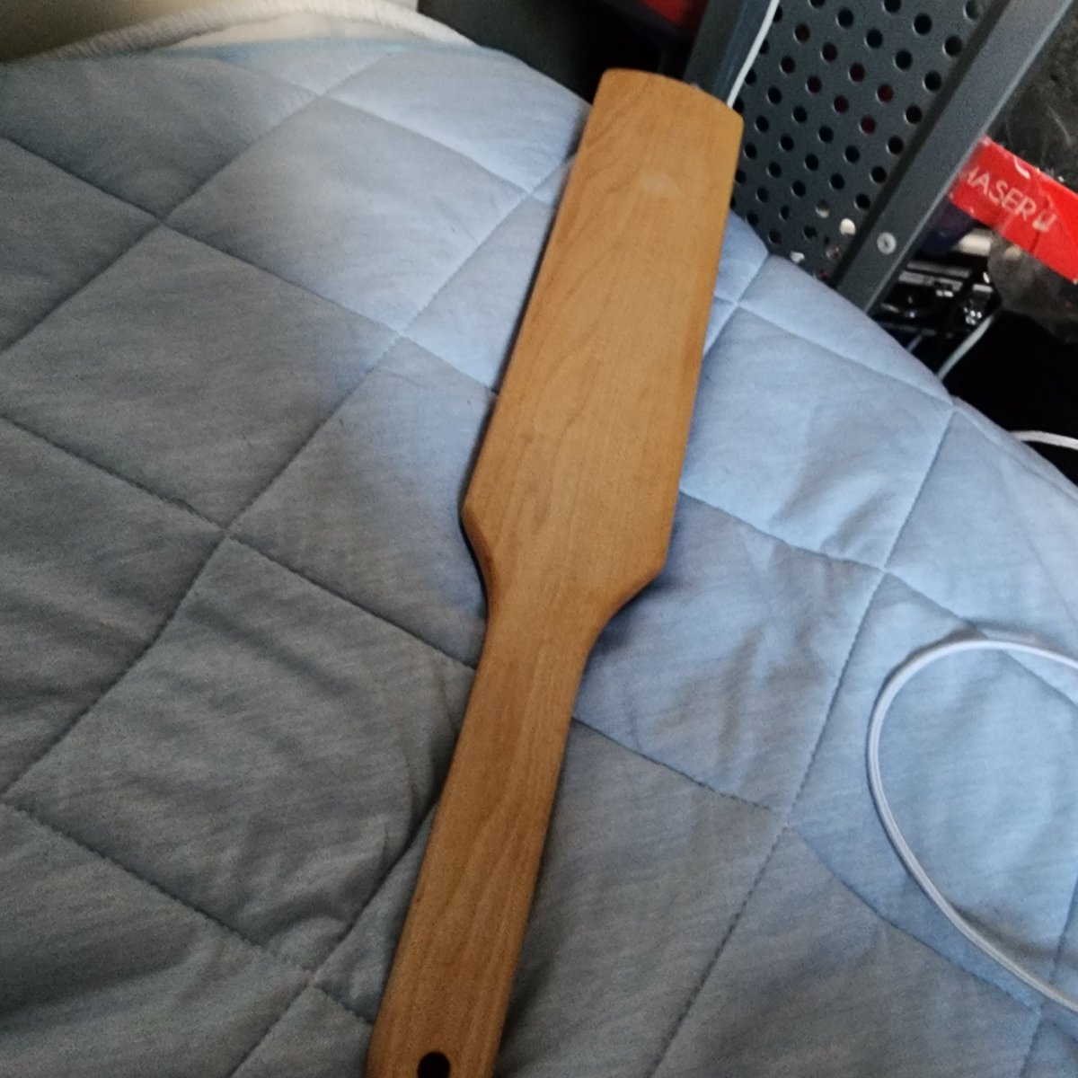 혹시 이 글 보고 있으면 앞으로 그렇게 살지 마세요.한달전부터 얘기하고 약속  잡아놓고 오늘 3시에 보기로 한거아침에 출발할때 연락하라고 톡 보내드려서 알겠다 하셨는데약속장소에 약속 시간에  안나타나길래 카톡 보냈더니 읽자마자 오픈 카톡 나가시더라구요??
참 나 어이가 없어서;;