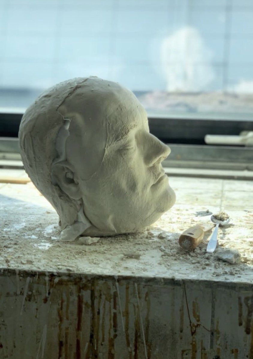 Anna Patalong tweet media