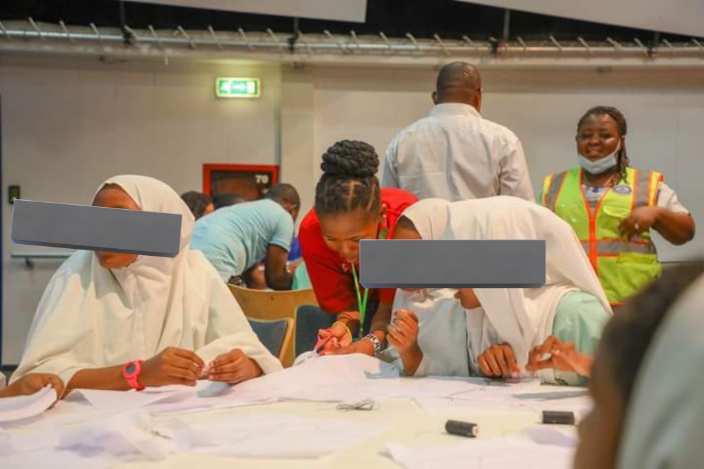 Three members of <a href="/SChomoza/">Sauti Chomoza</a> who were initialy trained by <a href="/ArunaVarsani/">Aruna Varsani</a> represented the group <a href="/logoshope/">Logos Hope</a> for a sanitary pad workshop as facilitators. The workshop managed to engage 150 students, made possible by <a href="/KenyaRedCross/">Kenya Red Cross</a> <a href="/TogetherForBet5/">Together For Better Foundation</a> @Kenyaports254 and <a href="/redcrossmombasa/">Mombasa</a>.