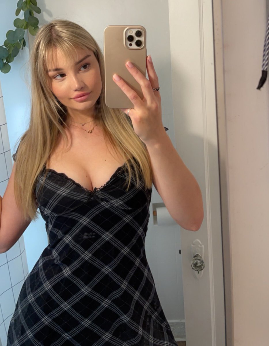 amara12ty's tweet photo. Screw it 🙈 every RT gets a nude in dms #snapchat (amaraoladipo23)  #dm
#horny #sexting #sext #sellingnudes #Dropbox #nsfwtwtًًً #snapchat https://t.co/8vC4vbYzSP