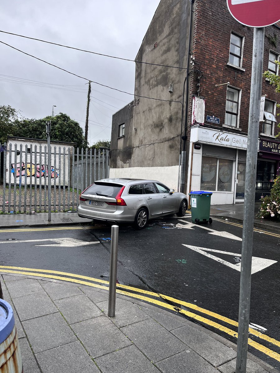 Best parking spot in town. 2 days, 2 different vehicles but same story - “I’ll only be a minute”

The prioritisation of cars and parking by <a href="/LimerickCouncil/">Limerick Council - Comhairle Luimnigh</a> is shameful- every day that passes we are falling further behind other towns &amp; cities in terms of our public realm.