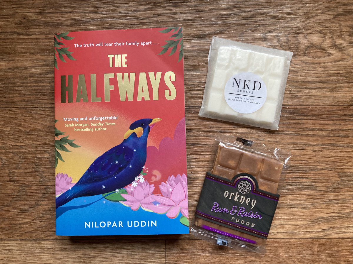 It’s the #weekend so let’s have a #bookgiveaway:

#TheHalfways by #NiloparUddin, Orkney fudge and Orkney wax melts. 

1. Follow me
2. Like &amp; RT this post 
3. Tag bookish pals

Closes at noon on Wed 27/09. UK 🇬🇧 only. #booktwt #BookTwitter