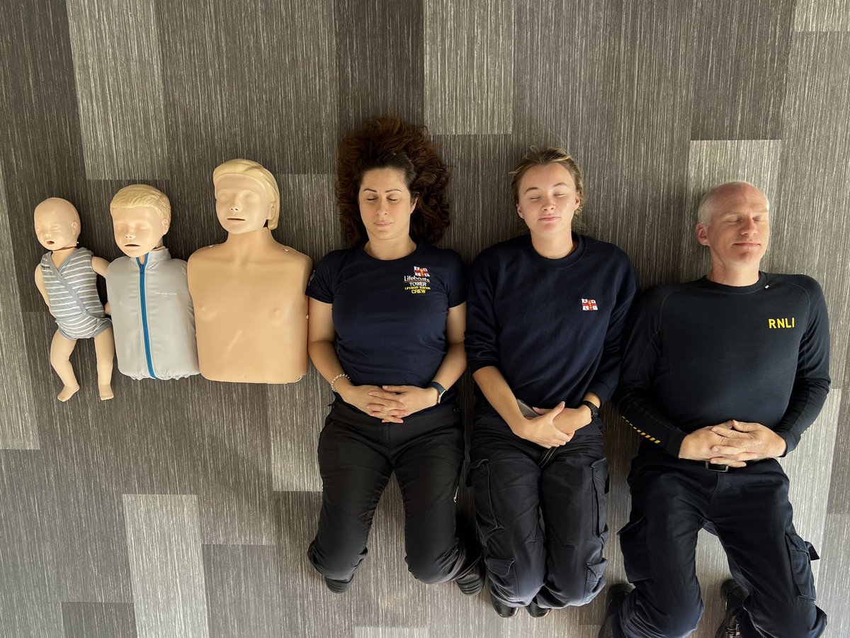 Last day of this set &amp; I’m joined by <a href="/SleepWalkGiles/">Sleep.Walker: Giles Harrison</a>, <a href="/SuzeGold/">Suzanne 💙</a> &amp; <a href="/EllieRibbits/">Ellie</a>.  The crew are doing Casualty Care training &amp; Defibrillator qualification revalidation #SpotTheDummy. Then it’s afloat on E-10 for more training. Wherever you are #StaySafe #LookOutForEachOther
