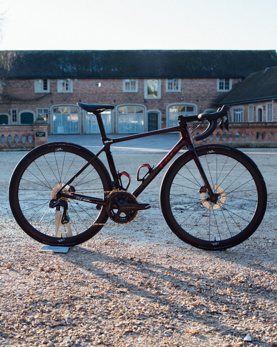 Our 2023 team bikes are for sale, new and used available

Grab a bargain 

mailchi.mp/378354729163/1…