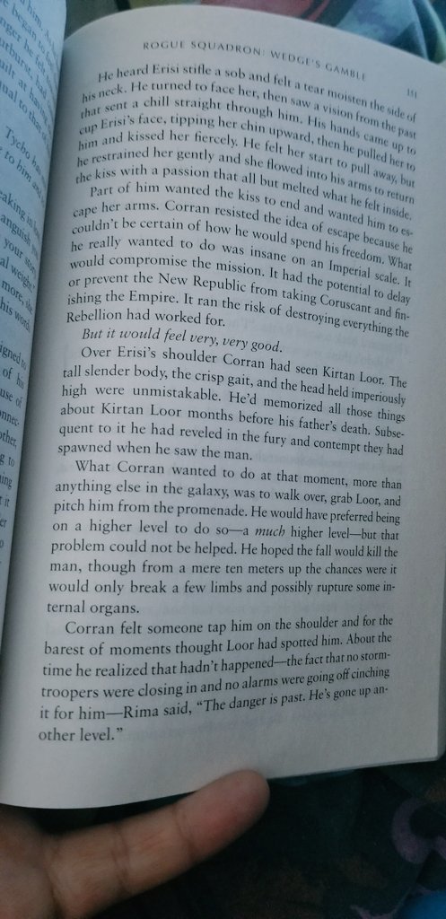 RogueStudioTV's tweet image. Listening to the new unabridged audiobook of Wedge's Gamble...

I couldn't really appreciate this page, first reading it in '96-'97, age 8-9...I could read at a college level by then, but deep emotional comprehensions took awhile longer...😅😅😅

#bedtimestories