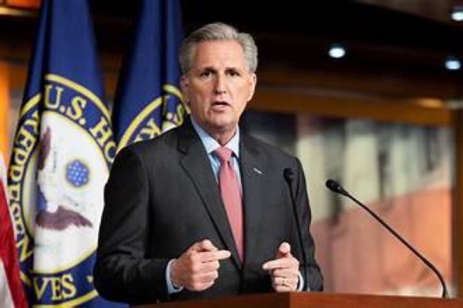 IanJaeger29's tweet photo. 🚨BREAKING: Kevin McCarthy says he will remove $300 million in Ukraine funding. 

Do you support this? https://t.co/LPANPyrTmi