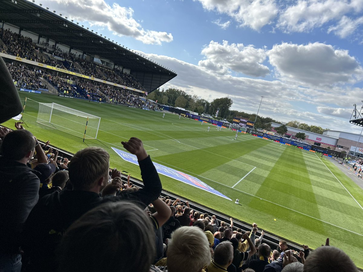 PeteSBoyd's tweet photo. Golly! #oufc #coyy #wicog https://t.co/VP0fiBK2J5