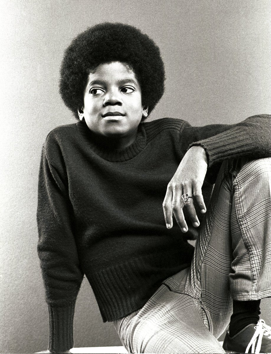 MJFellowship's tweet photo. Michael Jackson: photoshoot collection, Vol. 14 https://t.co/0DsKiquOah