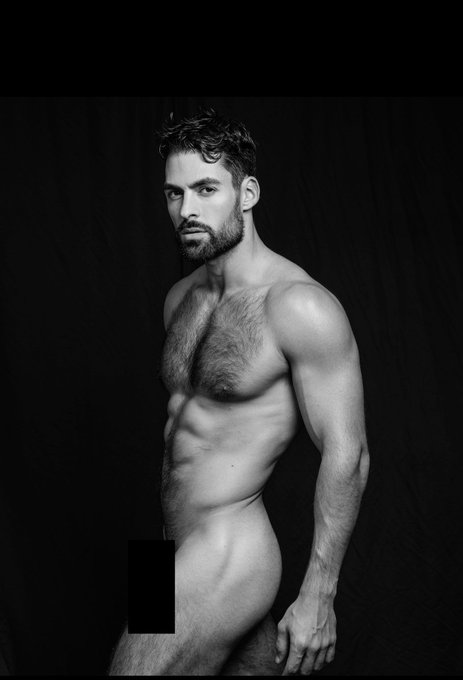 New photoshoot ❤️🫶📸 Really like the B&amp;W do you ? Which one is your fav?❤️🙆🏻&zwj;♂️ https://t.co/EHI7v41D<a href="/tag/model"class="tags"><span>#model</span></a><a href="/tag/fashion"class="tags"><span>#fashion</span></a><a href="/tag/photography"class="tags"><span>#photography</span></a>