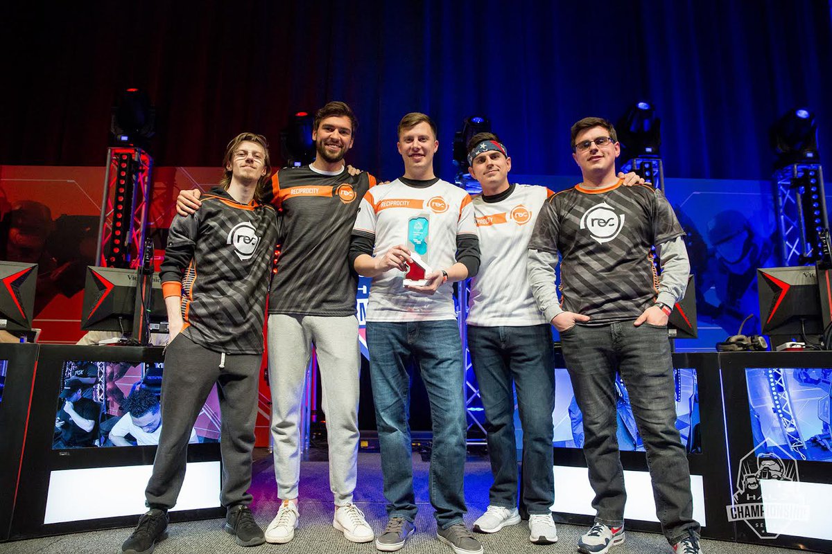 CarbonStats's tweet photo. Most Wins on Different Teams:

1. Snip3down - 12
2. iGotUrPistola - 9
3. OGRE2 - 8
T4. LethuL - 7
T4. SnakeBite - 7
T4. aPG - 7
T7. Roy - 6
T7. FormaL - 6
T7. Tsquared - 6
T7. Heinz - 6 https://t.co/l8mD1c7ZMn