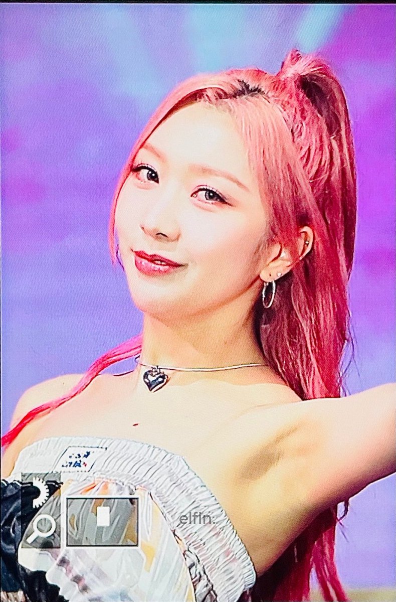 230923 수고했어👏🏻 조심히 올라가자🍊 #시크릿넘버 #SECRET_NUMBER 
#민지 #MINJI