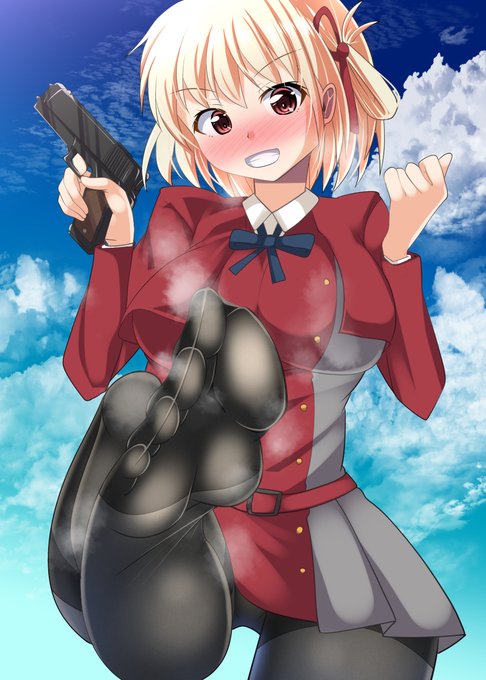 踏んでくれる黒タイツ千束(*'ω')
お誕生日おめでとう…!

#錦木千束生誕祭2023 #リコリコ 