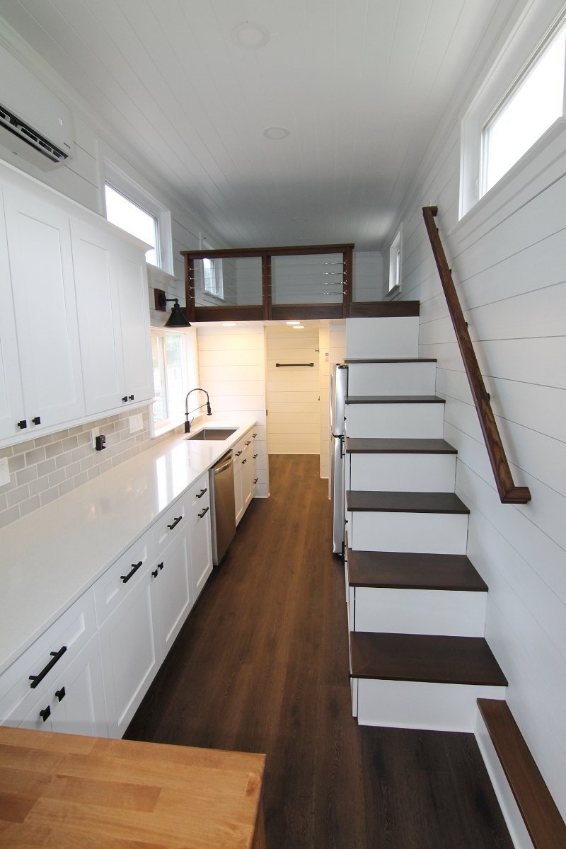 Tiny House Listings tweet media