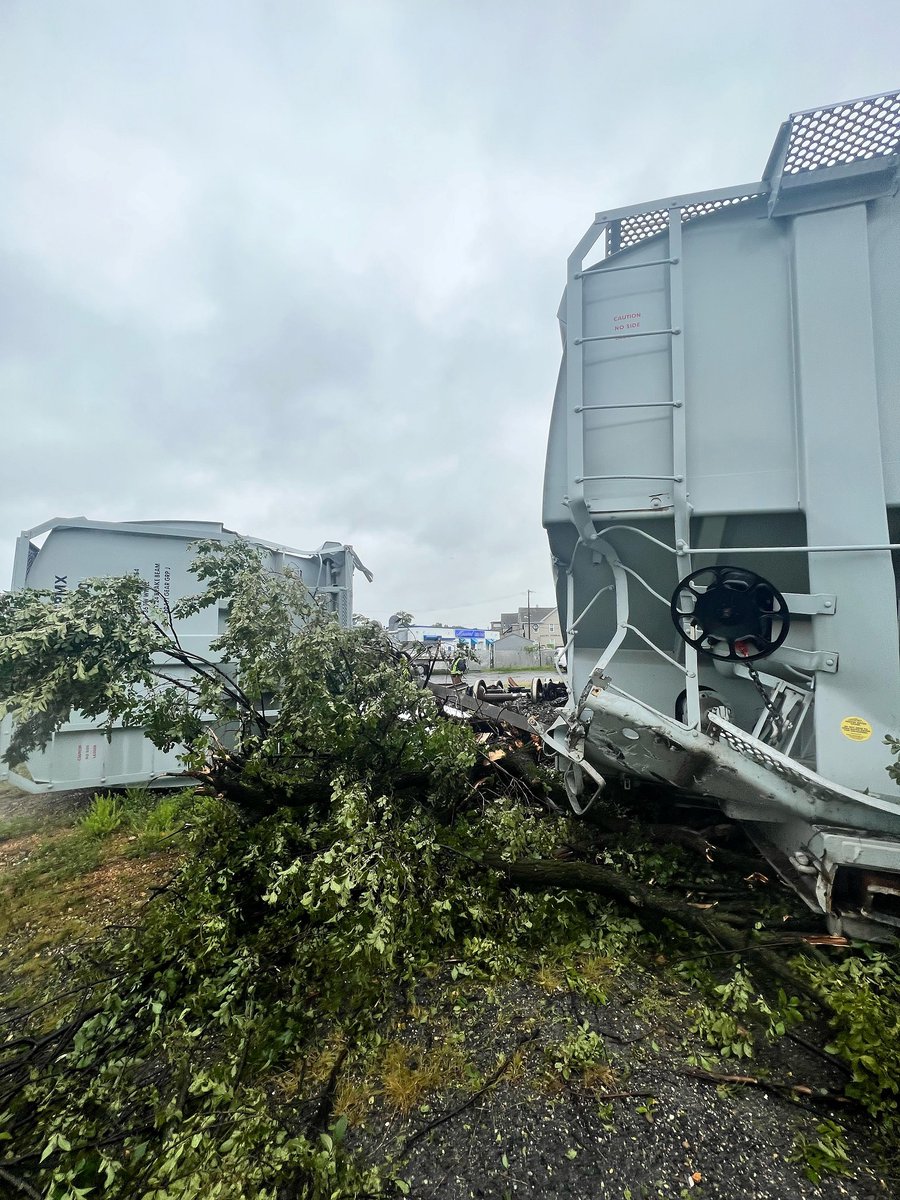 HyattsvilleMD's tweet photo. PLEASE AVOID THE AREA! We have observed pedestrians taking photos on the tracks. CSX is preparing to remove the train cars and there is a danger of flying debris as cranes lift the trains. https://t.co/1YBtCC4WxP