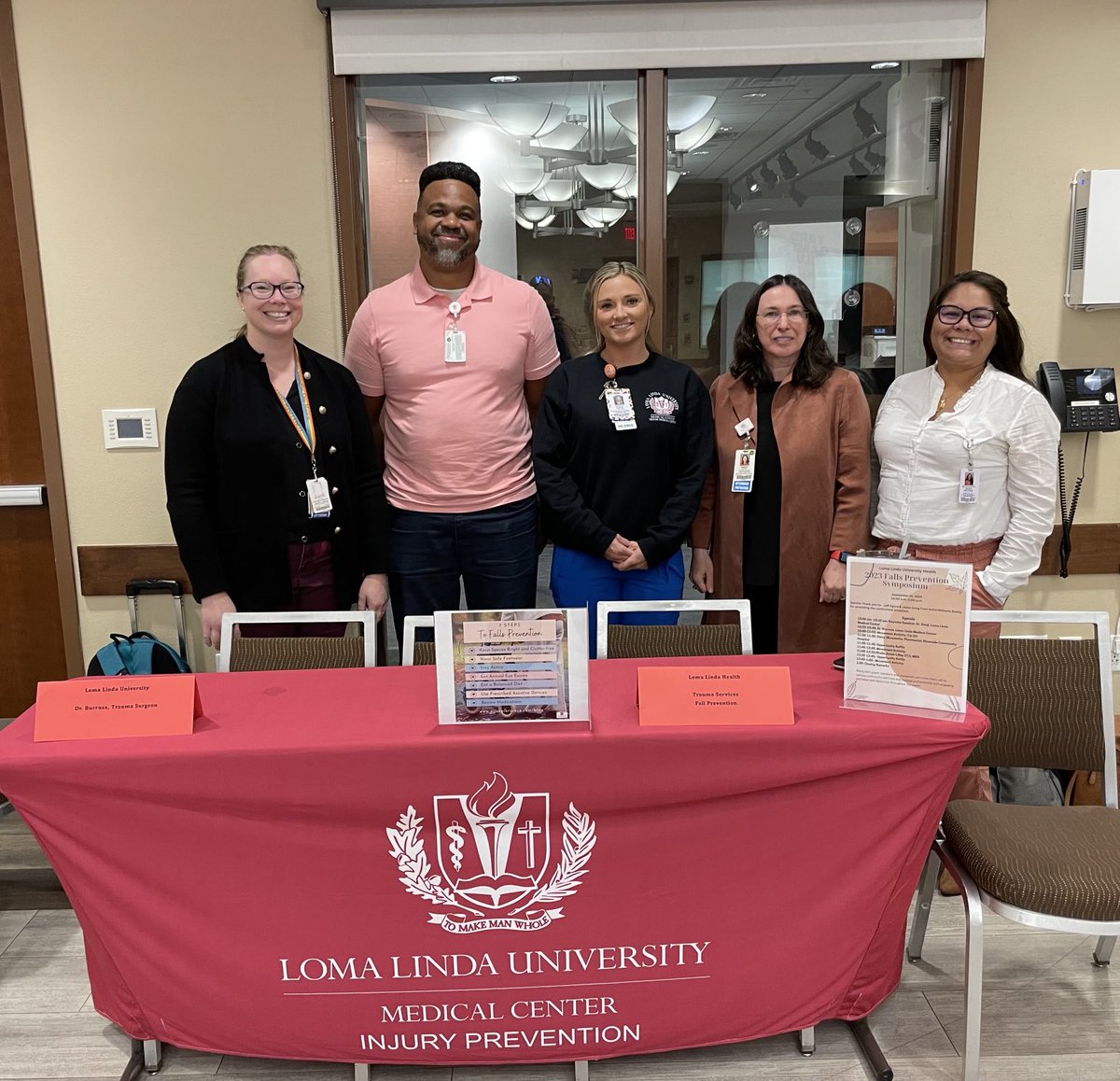 Fall Prevention Event At the Fontana Senior Center. What is your risk of falling? #stopthefalls #fallprevention ⁦@LLUHealth⁩ ⁦@CityofFontanaCA⁩