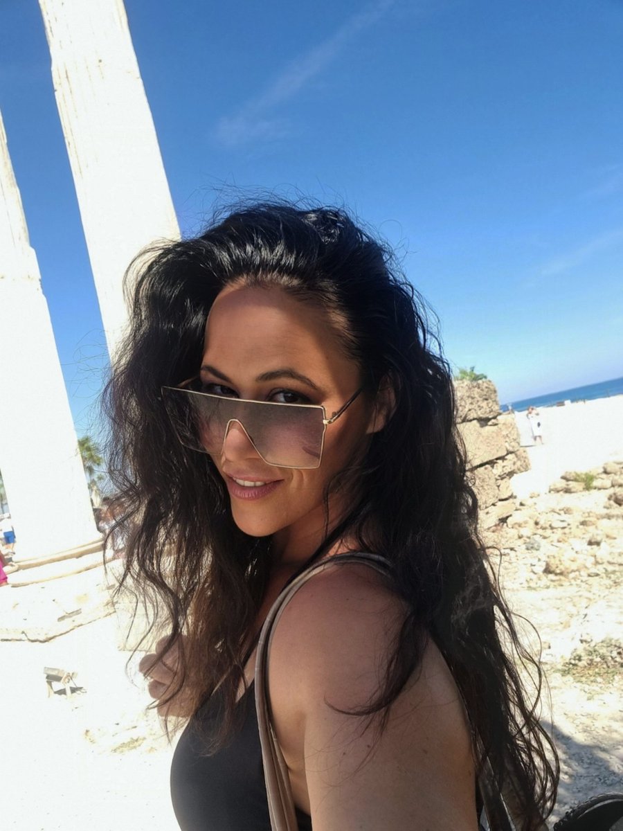 JonDanyTarg's tweet photo. My bae had no idea why I was that smiley and happy... gosh. I immediately thought about Edser and this moment 😅
#side #edser #turkeyholiday #sencalkapimi #antikside #vacation https://t.co/LnJoL9o0A2