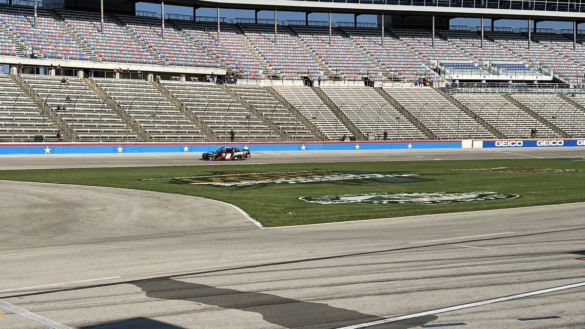 JRMotorsports's tweet photo. .@joshberry powers down the frontstretch @TXMotorSpeedway and currently sits P2 on the speed charts in the @Go_Jarrett Chevrolet. https://t.co/ZDAihmzaWr