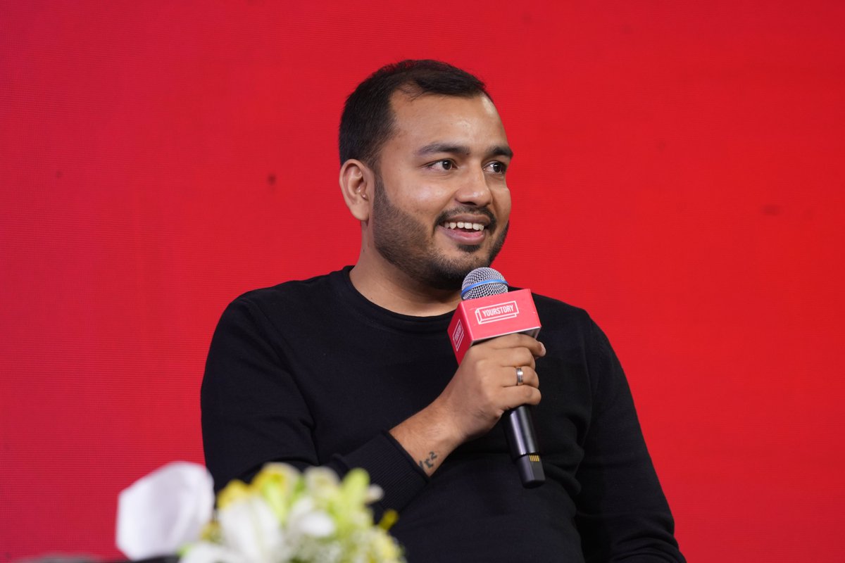 YourStory_Hindi's tweet image. #TechSparks2023 | “कोविड के बाद छात्रों ने ऑफलाइन जाना शुरू कर दिया है.कुछ अनुमान अतिशयोक्तिपूर्ण थे.छात्र हाइब्रिड मॉडल में पढ़ाई जारी रखेंगे और सभी परिस्थितिजन्य मामले दूर हो जाएंगे.” - @PhysicswallahAP 
@YourStoryCo @_TechSparks #TheGreatIndianTechade