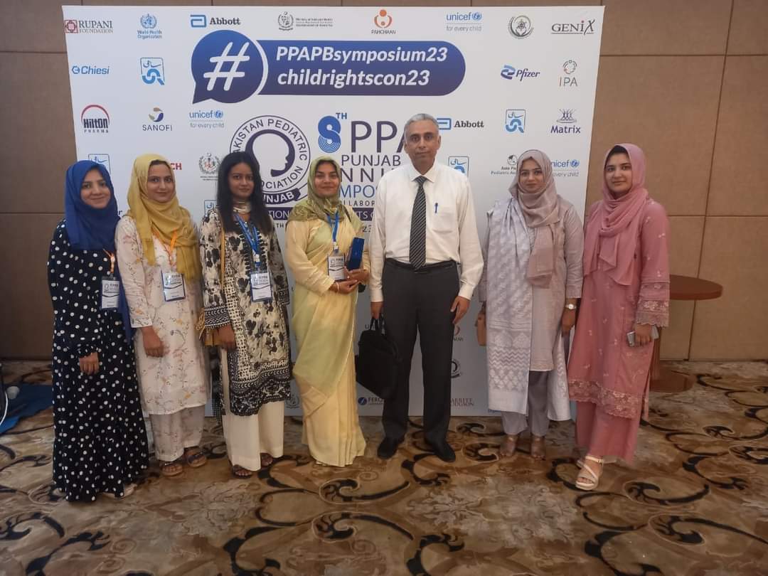 paeds_2's tweet photo. Dr Maliha Nadeem final year resident of pediatric surgery presented poster in "THE PPA PUNJAB SYMPOSIUM" https://t.co/AfmatpUnHj