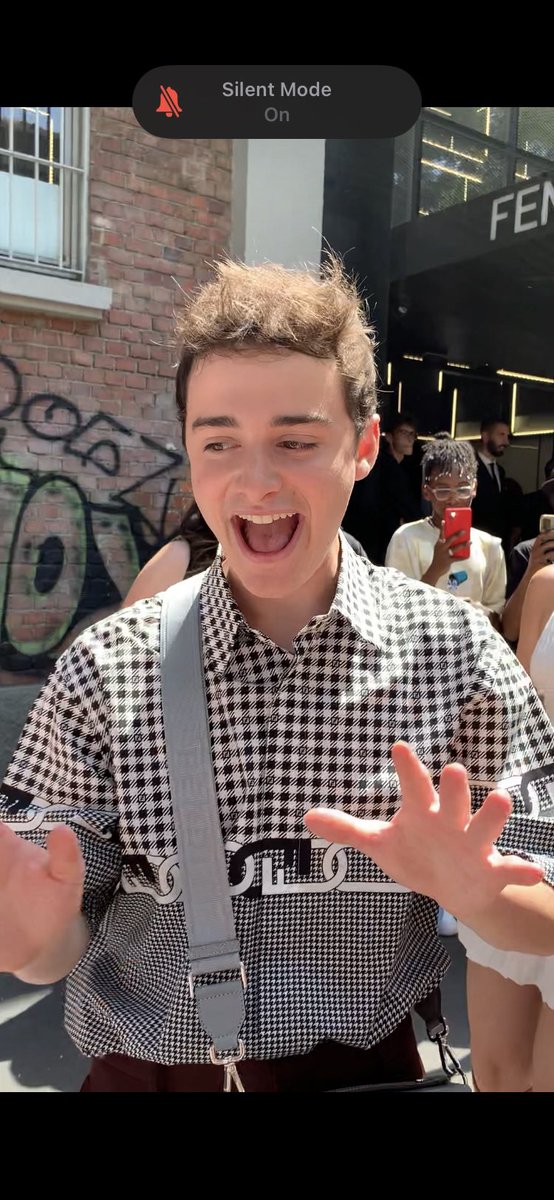youngimpala's tweet photo. @gothamhiphop met noah schnapp at fashion week in milan last year 😭 https://t.co/ic6ZmURPnz