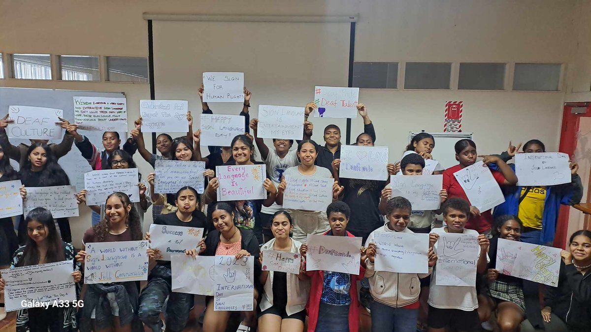 FWRM1's tweet image. #SignLanguageDay2023 with FWRM GIRLS Club, GIRLS PERSIST &amp;amp; GIRLS ARISE cohorts @iwda @AustralianGovt @dfat @PacGirlProgram #GIRLSLead