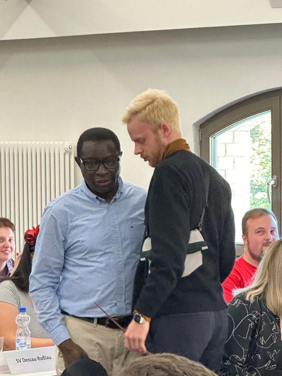 Glück auf für die neue <a href="/AnhaltJusos/">Jusos Sachsen-Anhalt</a> Doppelspitze: Cassidy-Jane Miethke und Niklas Gerlach! #LDK23