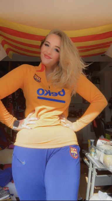 Un dia de partit @FCBarcelona vamos Bar&ccedil;a 💙❤️ https://t.co/OXmIkH5Qgv<a class="tags" target="_blank" title="On Twitter" href="/?out=eyJ0eXAiOiJKV1QiLCJhbGciOiJIUzUxMiJ9.eyJpYXQiOjE3MjM2Mjk0MDYsImlzcyI6InR3cG9ybnN0YXJzLmNvbSIsIm5iZiI6MTcyMzYyOTQwNiwiZXhwIjoxNzU1MTY1NDA2LCJyZWRpcmVjdF91cmwiOiJodHRwczovL3R3aXR0ZXIuY29tL0ZDQmFyY2Vsb25hIn0.DzpWG8ZjanXH_zwsIkJ6MTav0cWqFuwpNAbYIh22epVhoqz0d4RS8VnyUvA8b9DYkPlMUwgsdqIC9IfjKN2Hog">@FCBarcelona</a><a href="/tag/bayarea"class="tags"><span>#bayarea</span></a><a href="/tag/untermkreuz"class="tags"><span>#untermkreuz</span></a><a href="/tag/st%C3%A4rkebayer"class="tags"><span>#st&auml;rkebayer</span></a>