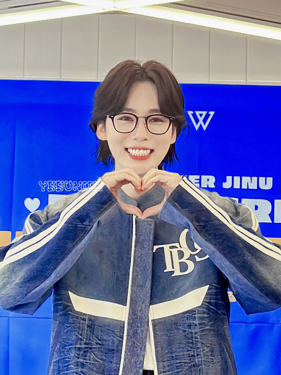 goraniranikka's tweet photo. JINU STATION Meet&amp;Greet (3)
#김진우 #JINU #jinu #JINUSTATION #WINNER #위너 https://t.co/4WO0J9am35