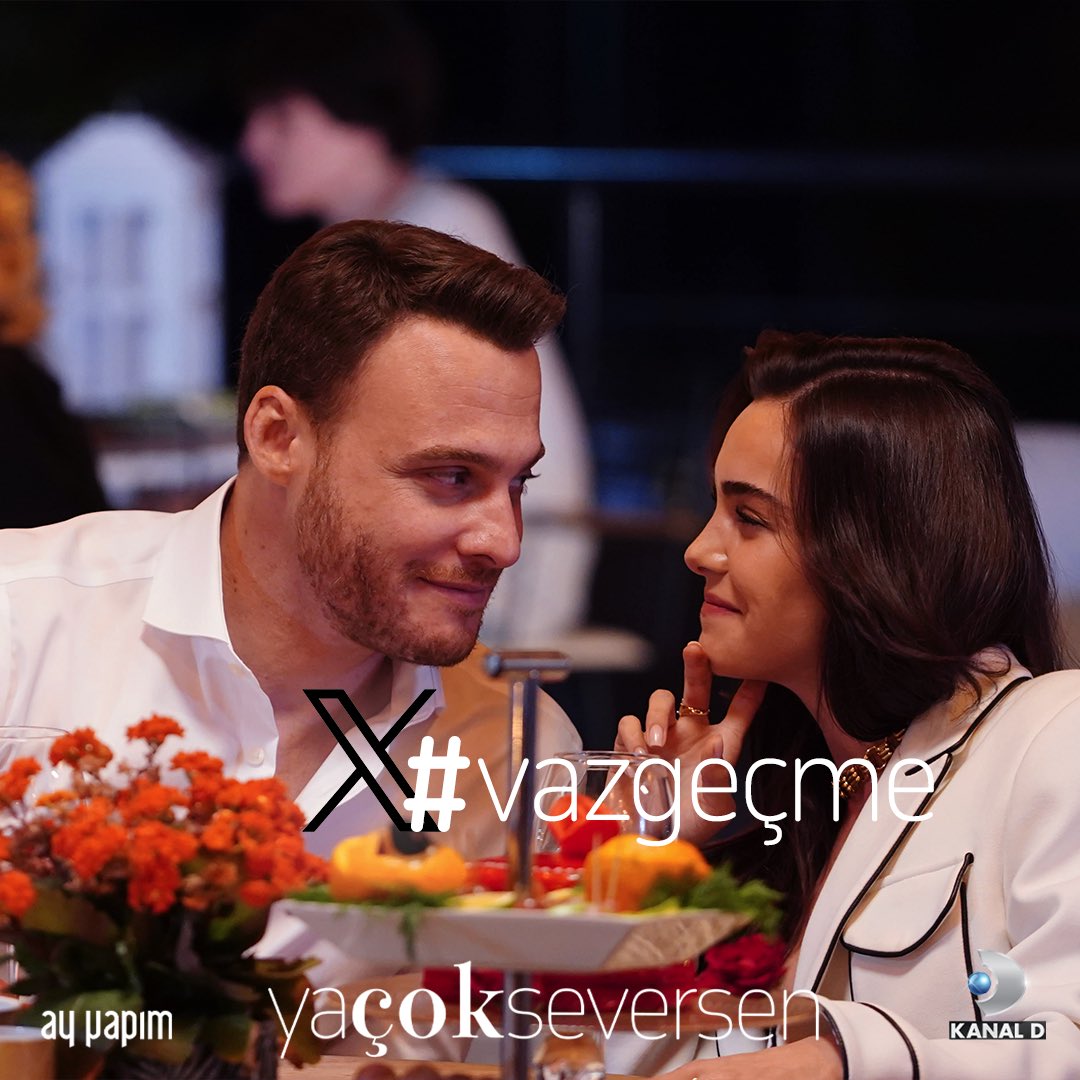Bu akşam ❤️ #Vazgeçme etiketine yorumlarını bekliyoruz! 

#YaÇokSeversen <a href="/KeremBursin/">Kerem Bürsin (Mavi Tik ;)</a> <a href="/hafsanur_s/">Hafsanur Sancaktutan</a> <a href="/KanalD/">Kanal D</a> <a href="/ayyapim/">AY YAPIM</a>