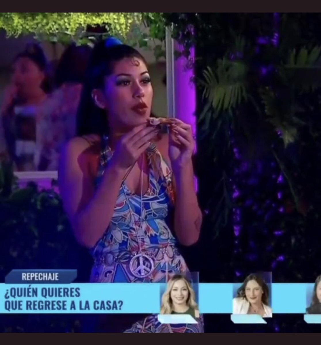 DankToken420's tweet photo. La Eskarcita es el público 😅😂 #LaResistenciaLulo #thelulosshow https://t.co/jbp1r0aWfR