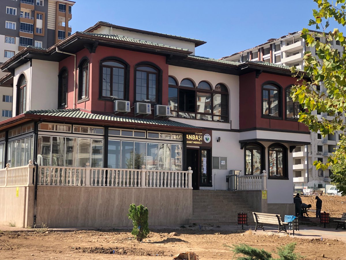 yesilyurtbeltr's tweet photo. 🌱Parklarımızın bahçelerimizin bakımlarını yapıyor, yeşilin kentini daha yeşil kılmak için gayret ediyoruz🌳🪻

#MutluHaftaSonları 🤗 https://t.co/EWoSZc4Gck