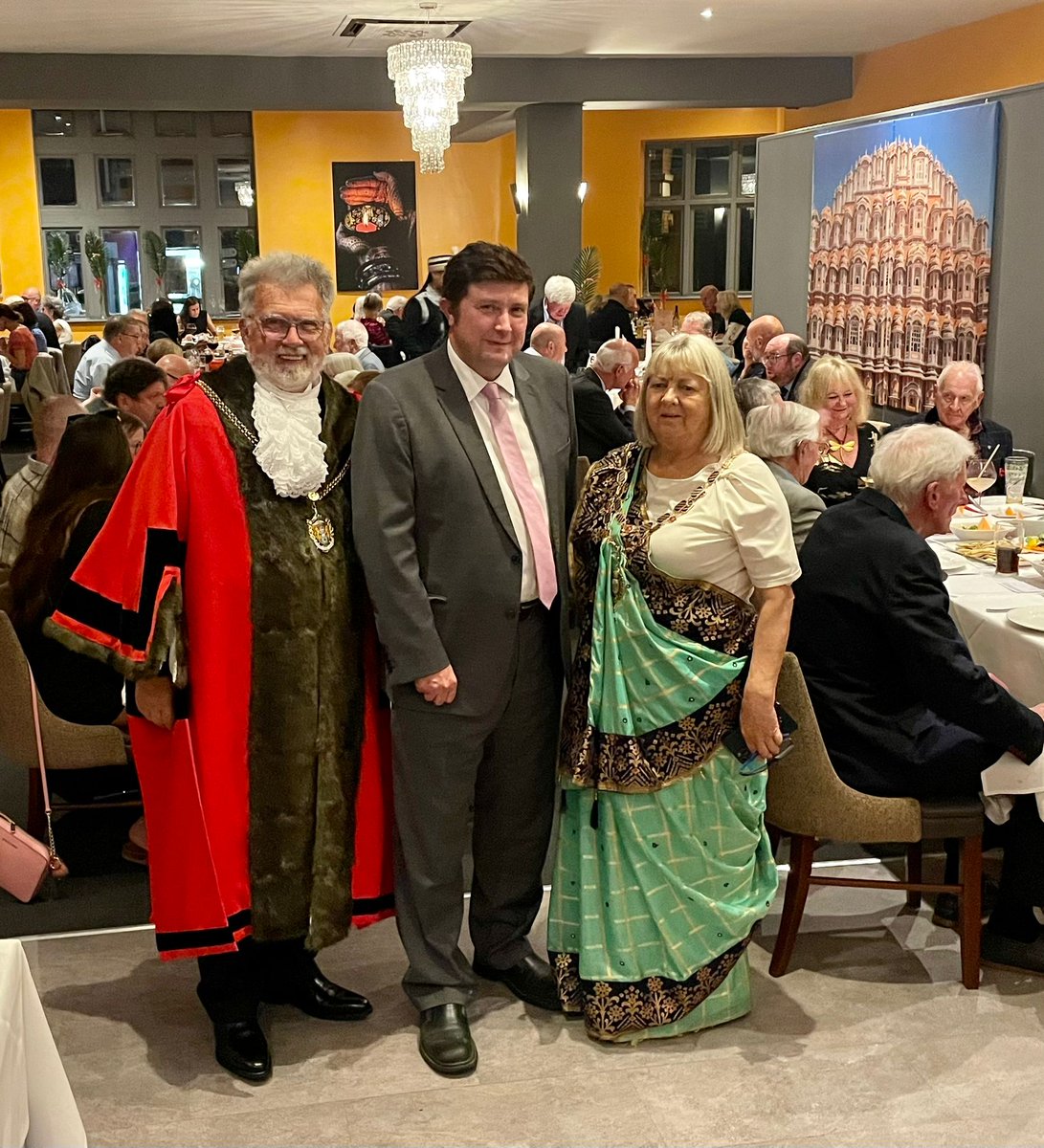 ALewerMBE's tweet photo. An enjoyable &amp; successful Charity dinner hosted by @CllrHibbert &amp; Mayoress Liz Cox in support of Spencer Contact. @Northampton_tc https://t.co/HOKkuX9AqF