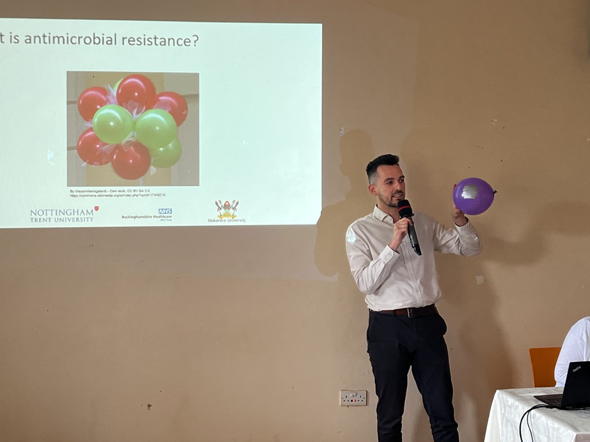 @AhmadiAarash an Antimicrobial Pharmacist from @BucksHealthcare leading the participants through the Baloon experiment to illustrate further how microbes that were being killed by a certain antimicrobial develop resistance overtime as indicated by the tape & pin.