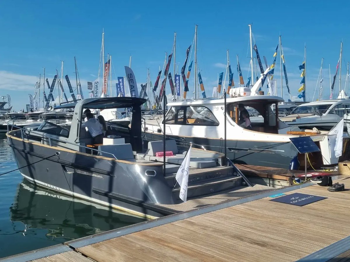 Cockwells's tweet photo. What a wonderful week we have had at the @sotonboatshow! 

The sun is shining again and there is still plenty of time for you to come and see our Duchy 35 and our Duchy Sport at M101-M102. 

#Cockwells #SIBS23 #Duchy35 #DuchySport https://t.co/oochpBEb6v