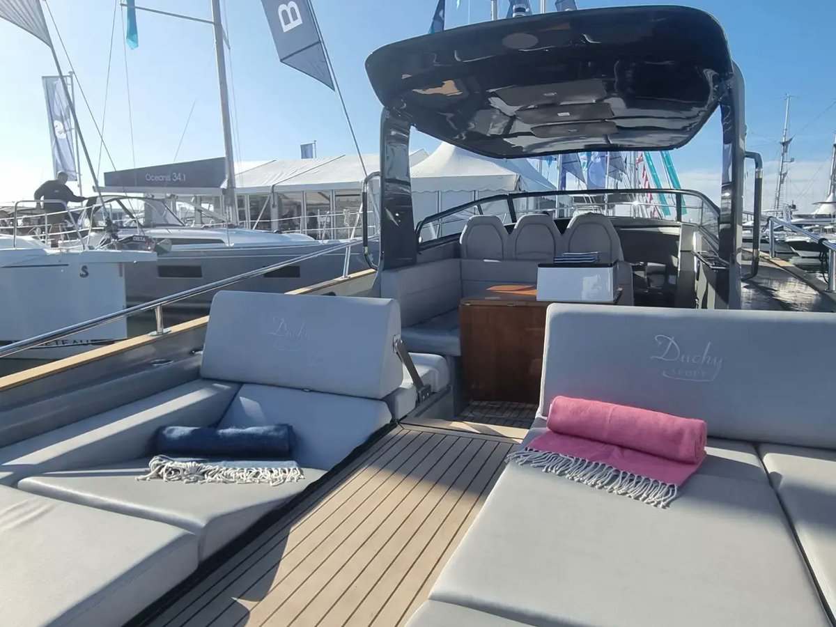 Cockwells's tweet photo. What a wonderful week we have had at the @sotonboatshow! 

The sun is shining again and there is still plenty of time for you to come and see our Duchy 35 and our Duchy Sport at M101-M102. 

#Cockwells #SIBS23 #Duchy35 #DuchySport https://t.co/oochpBEb6v