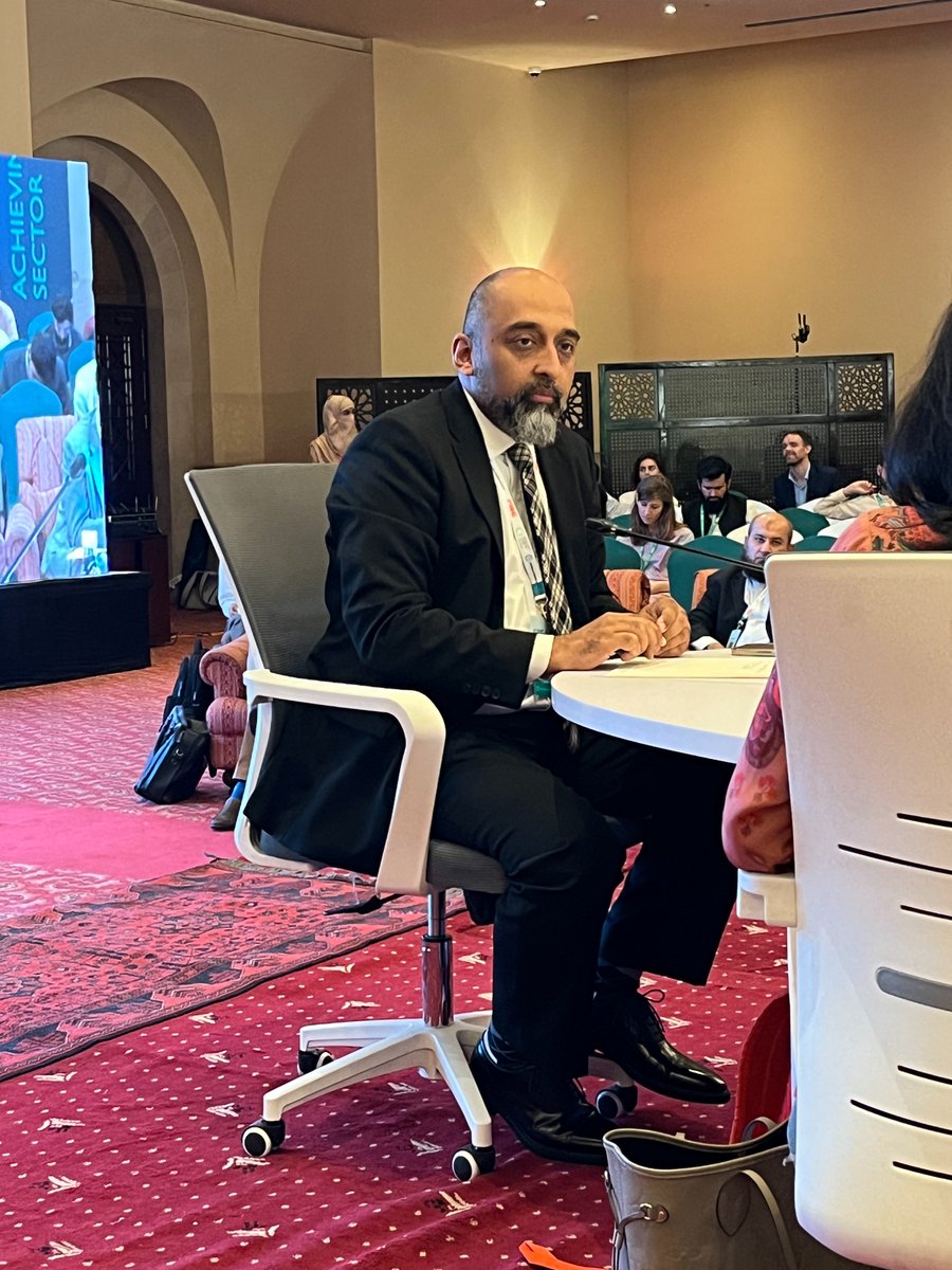 tabadlab's tweet image. Tabadlab&apos;s CEO, @mosharrafzaidi is moderating the fourth panel discussion &quot;Unleashing The Agri-Food Sector&quot; at @WorldBank&apos;s #ReformsForABetterFuture right now!

Tune in to learn how we can harness the full potential of Pakistan&apos;s agri-food sector👇

youtube.com/watch?v=JbVhGw…