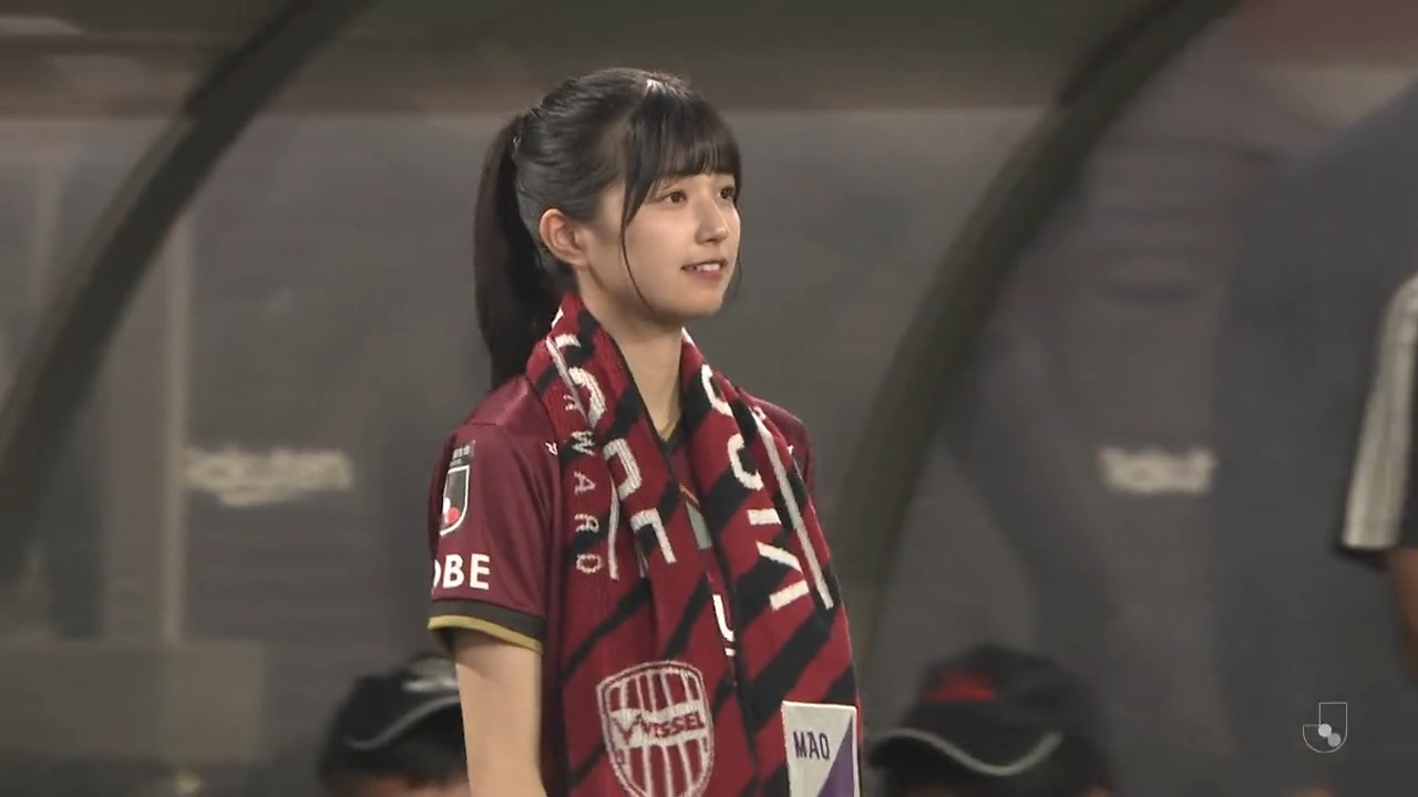 五百城茉央　ヴィッセル神戸 乃木坂46五百城茉央さんが地元神戸に凱旋! 優勝をもたらす“勝利