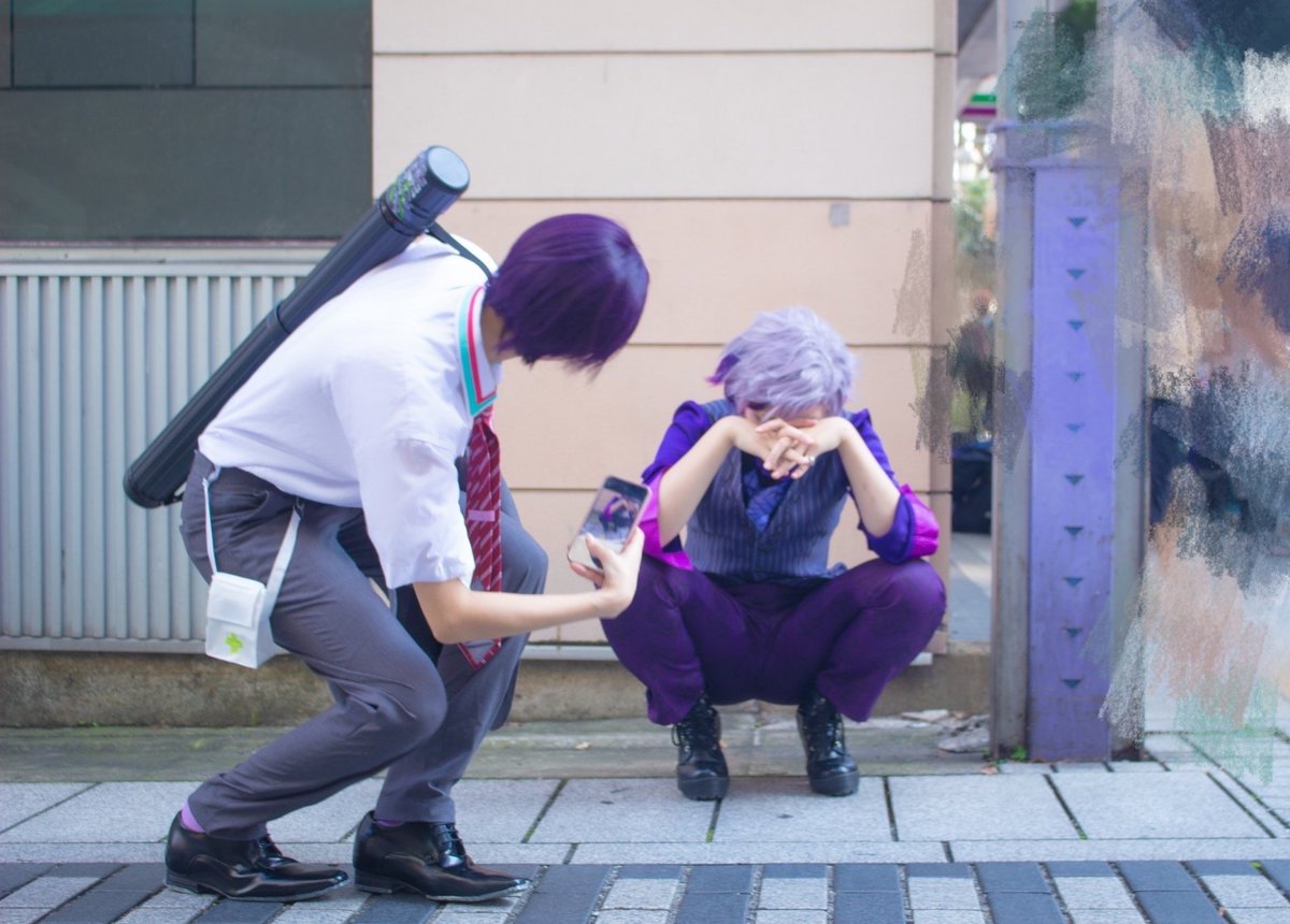 luv__2j's tweet photo. ⚠cosplay__🥂✨＆⚔️タップ推奨
・
・
《朝帰りのホストと登校中の高校生》
・
・ https://t.co/wY37UIURrL