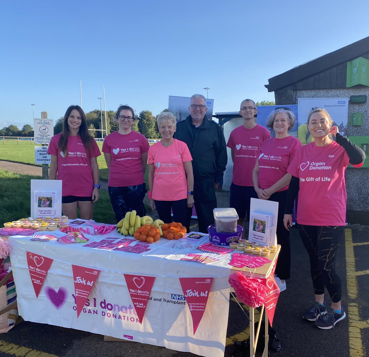 Thank you to Chipping Sodbury @parkrunUK for having us this morning! Encouraging the runners to make their organ donation decision known during #organdonationweek2023 great to start the day with a sunny 5k run too for @R4R2023  @SouthWest_ODT #yesidonate