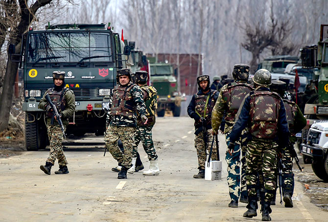 simi2214's tweet photo. Saluting #CRPF personnel in Kashmir for their tireless efforts in upholding peace &security even in the most challenging times. #DUSUElection2023 #TechSparks2023 #HavellsKeDeva #CongressFirSe #VaranasiStadium हरियाणा कांग्रेस #ShameOnYouTube #DelhiUniversity, ABVP सचिन तेंदुलकर https://t.co/8jaz7kNUmQ